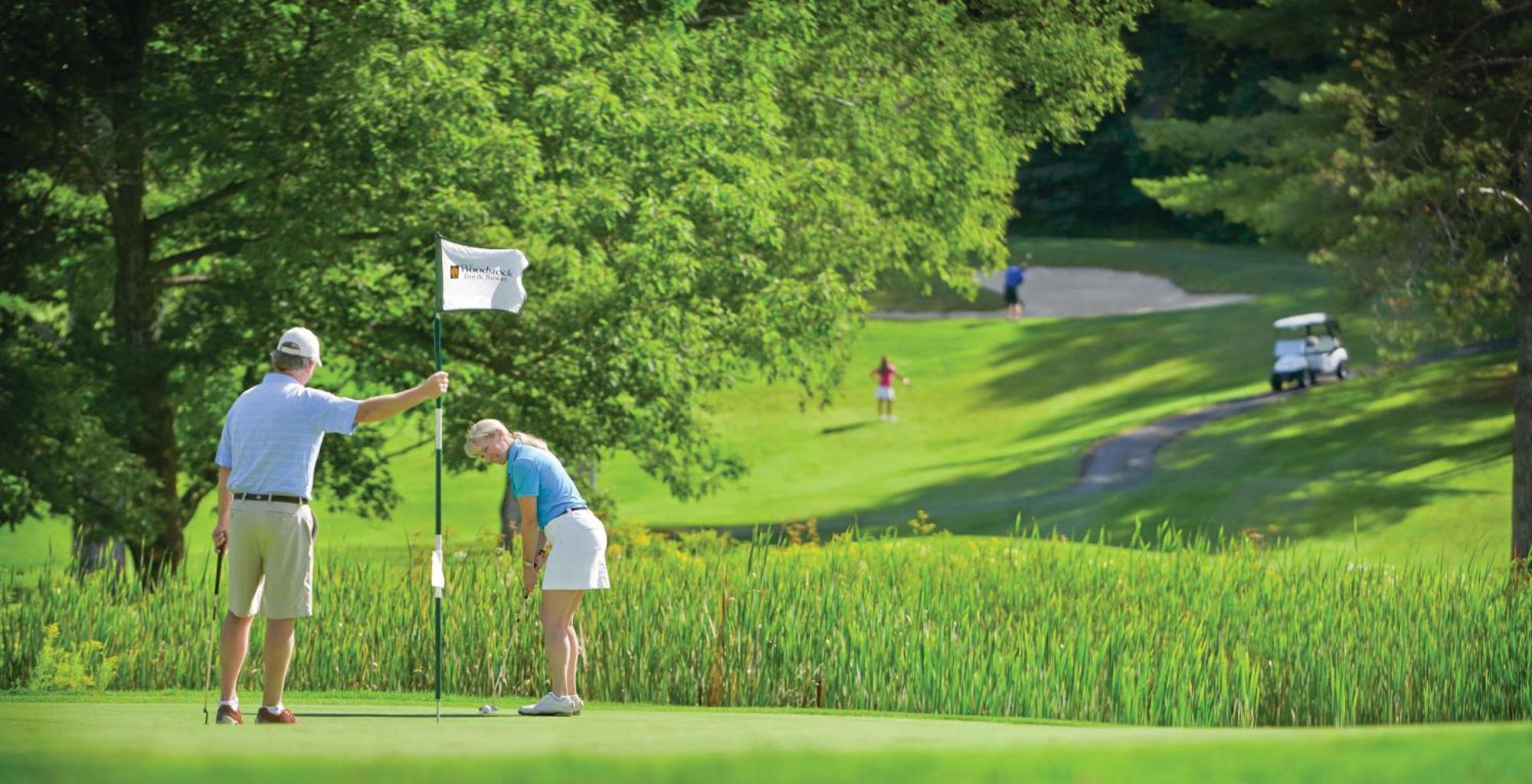 Woodstock Inn & Resort エクステリア 写真